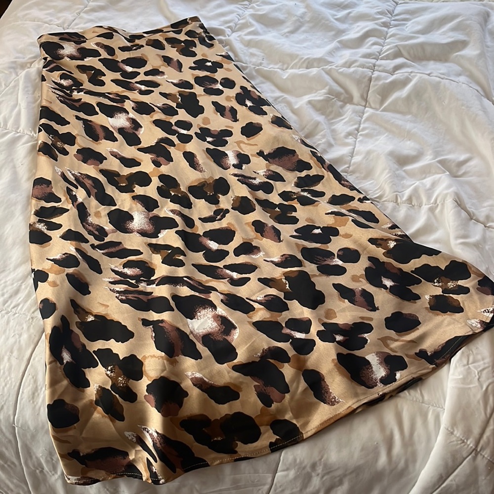 Printed Midi Skirt  Size Small